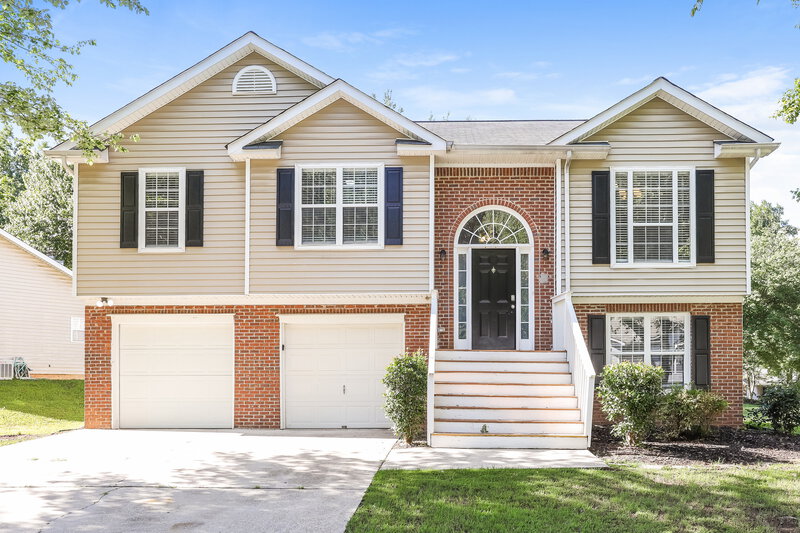 2,450/Mo, 3846 Kenner Dr SW Atlanta, GA 30331 External View