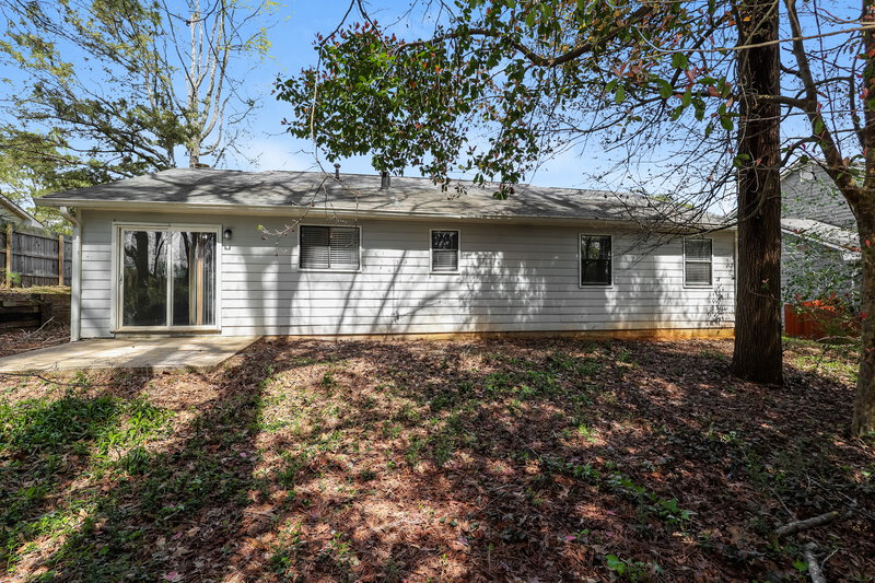 0/Mo, 7943 Taylor Cir Riverdale, GA 30274 Rear View