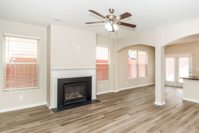 2,460/Mo, 5163 Rapahoe Trail Atlanta, GA 30349 Living Room View 3