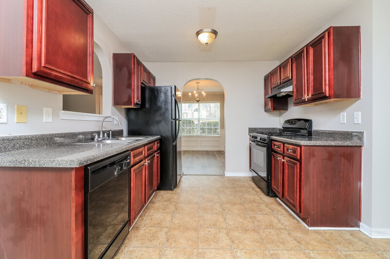 2,245/Mo, 7263 Hampton Chase Dr Douglasville, GA 30134 Kitchen View 2