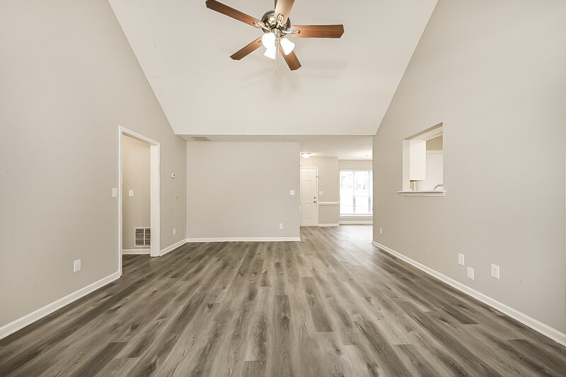 3,480/Mo, 104 Nanci Ct Stockbridge, GA 30281 Living Room View