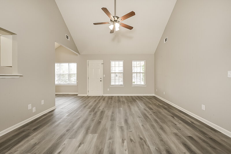 3,480/Mo, 104 Nanci Ct Stockbridge, GA 30281 Living Room View 2