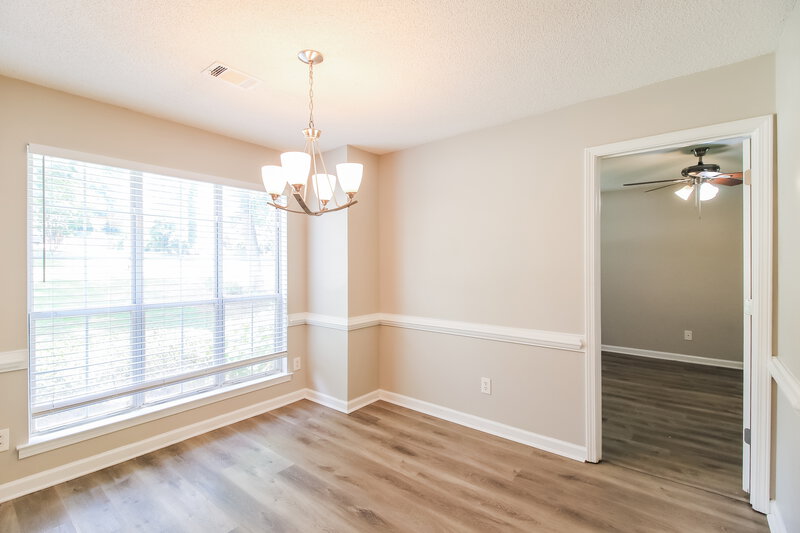 2,020/Mo, 104 Nanci Ct Stockbridge, GA 30281 Breakfast Nook View