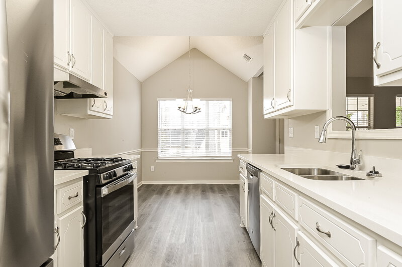 3,480/Mo, 104 Nanci Ct Stockbridge, GA 30281 Kitchen View 2