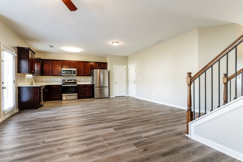 2,075/Mo, 576 Grenier Terrace NE Lawrenceville, GA 30045 Living Room View 2