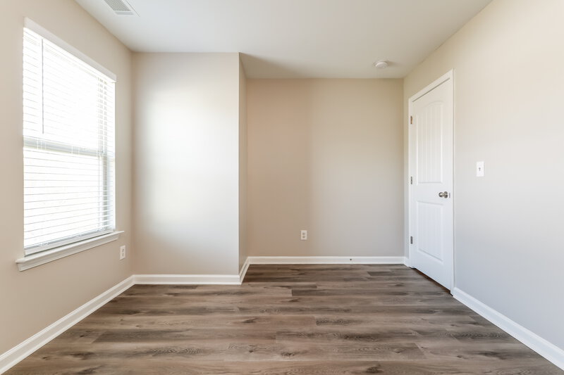 2,075/Mo, 576 Grenier Terrace NE Lawrenceville, GA 30045 Bedroom View 2