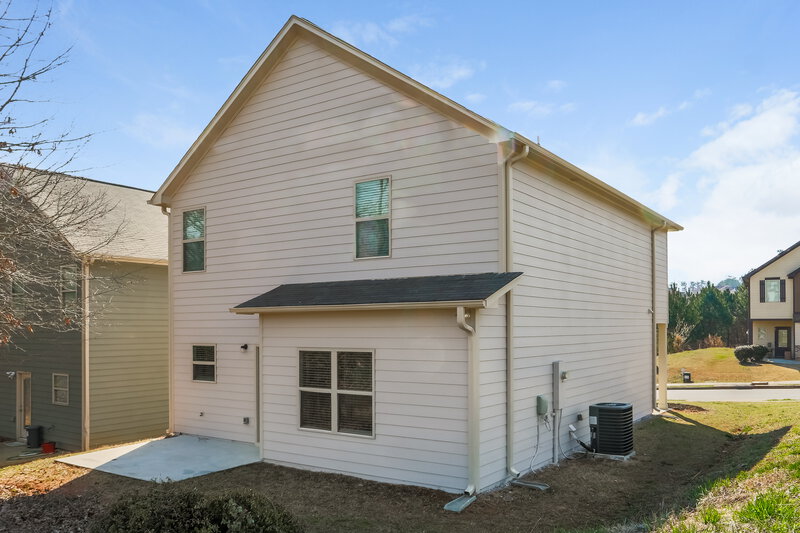 2,075/Mo, 576 Grenier Terrace NE Lawrenceville, GA 30045 Rear View