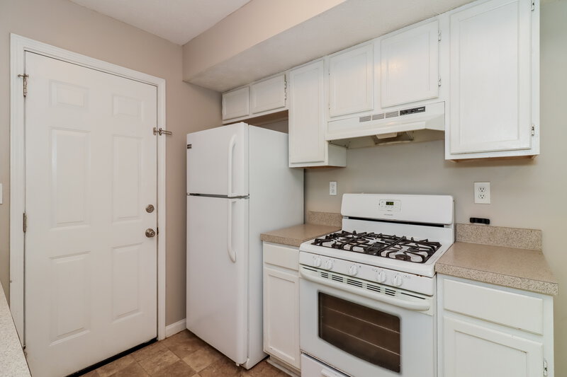 1,820/Mo, 142 Aztec Way SE Acworth, GA 30102 Kitchen View 2