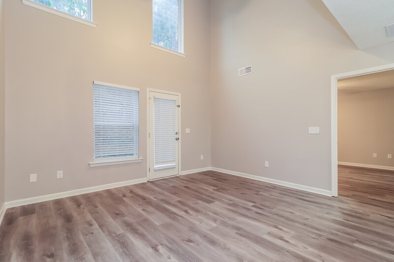 2,035/Mo, 168 Darbys Run Dr Hiram, GA 30141 Living Room View 2