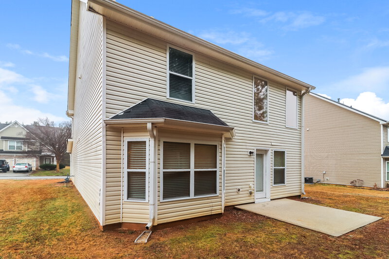 2,035/Mo, 168 Darbys Run Dr Hiram, GA 30141 Rear View