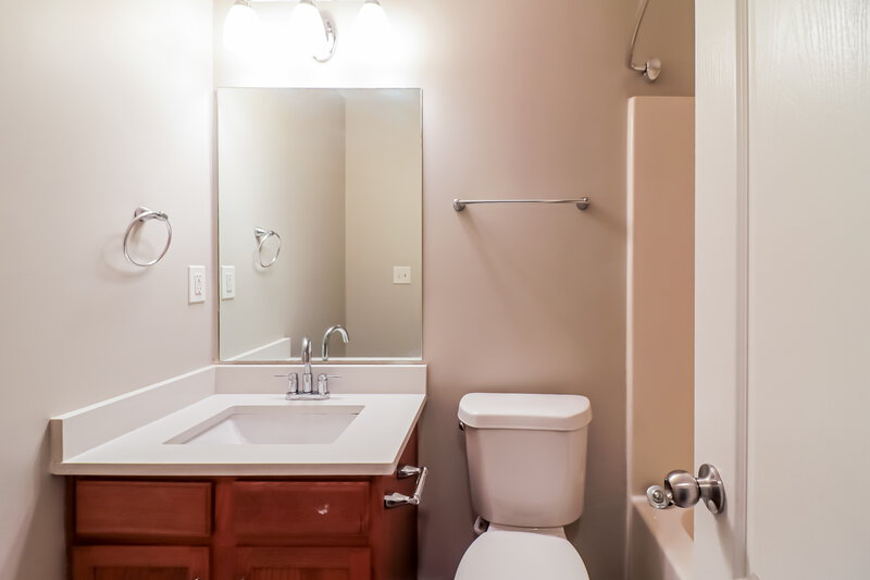 1,840/Mo, 205 Millwheel Dr Villa Rica, GA 30180 Bathroom View