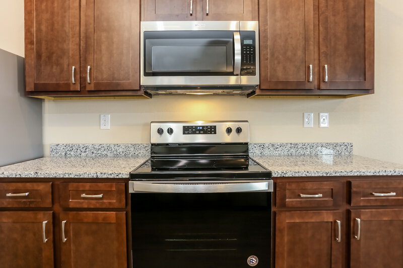 2,560/Mo, 3343 Clawing Hawk Way Douglasville, GA 30135 Kitchen View 3