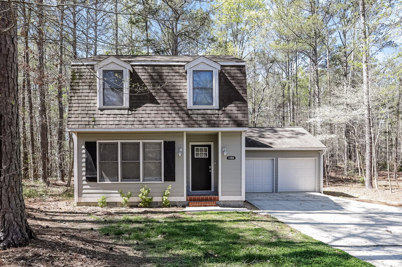 1,730/Mo, 1398 Lakeview Pkwy Villa Rica, GA 30180 External View