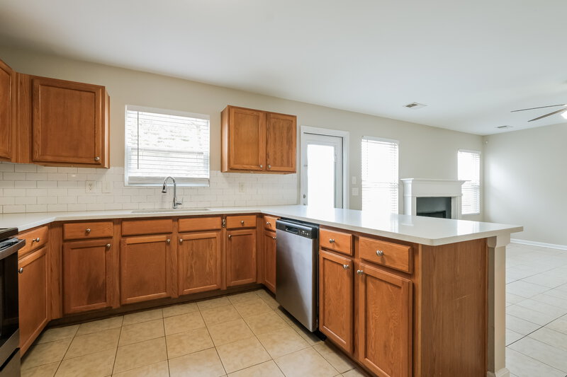 2,015/Mo, 2945 Mayfair Dr Cumming, GA 30040 Misc View 6