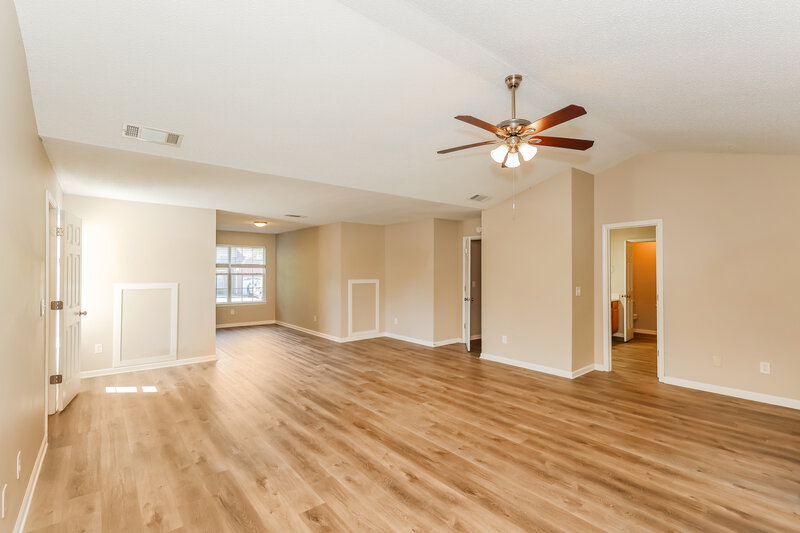 2,845/Mo, 2016 Smithfield Ave Ellenwood, GA 30294 Main Bedroom View