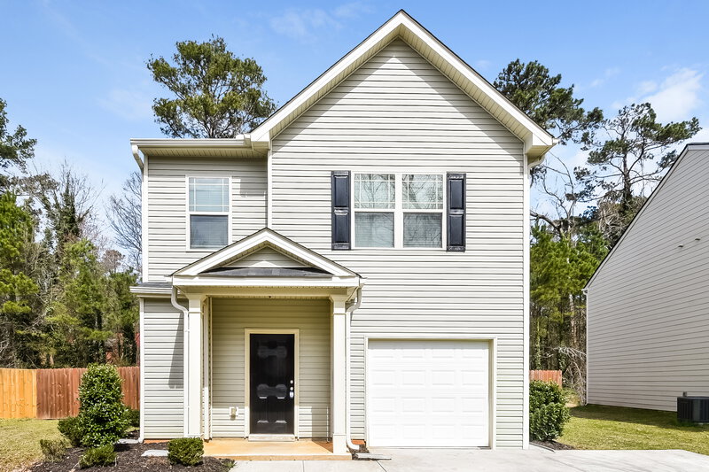 2,035/Mo, 104 Belmont Park Dr Newnan, GA 30263 External View