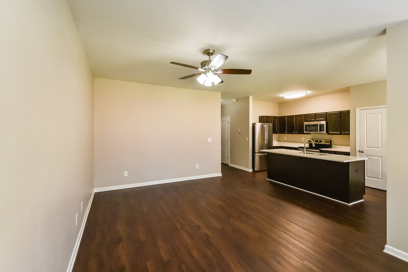 2,035/Mo, 104 Belmont Park Dr Newnan, GA 30263 Living Room View