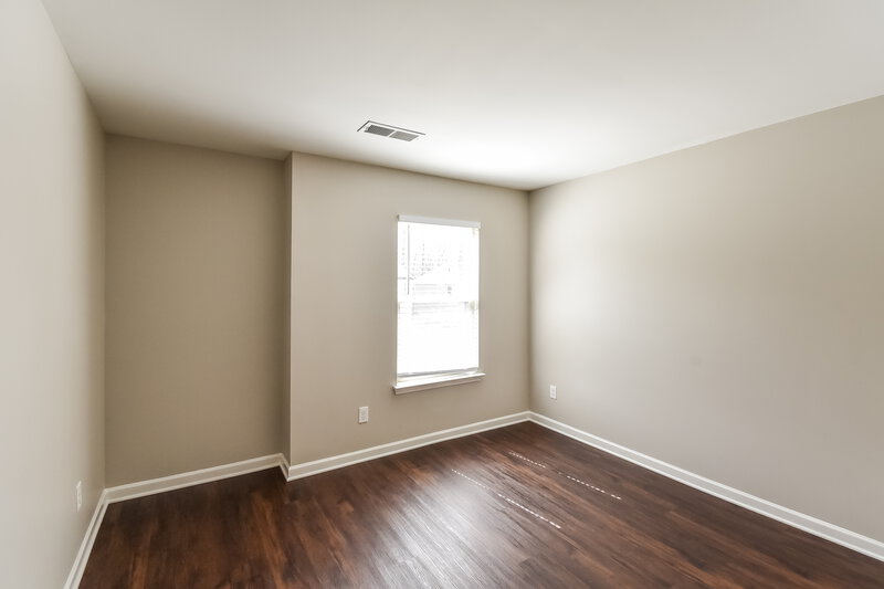 2,035/Mo, 104 Belmont Park Dr Newnan, GA 30263 Bedroom View