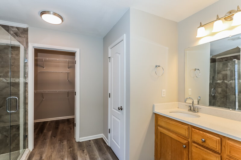 2,295/Mo, 185 Revolutionary Dr Hampton, GA 30228 Main Bathroom View