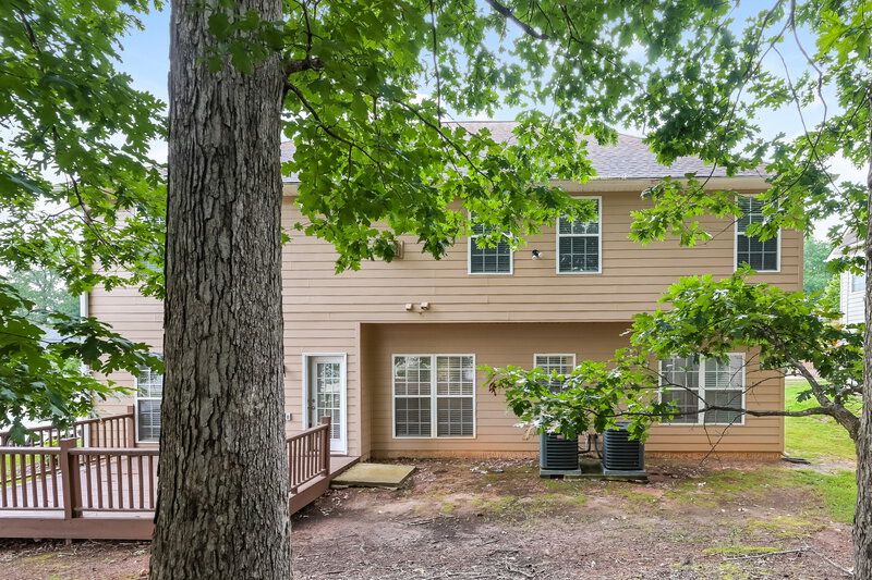 2,265/Mo, 1509 Warwick Way SE Conyers, GA 30013 Rear View
