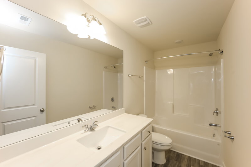 3,470/Mo, 449 Culloden Moor Dr McDonough, GA 30253 Bathroom View 2