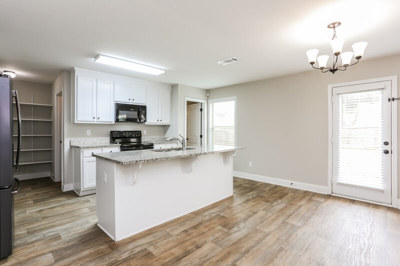 2,275/Mo, 243 Heartland Cir # 105 Winder, GA 30680 Dining Room View