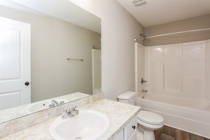 2,275/Mo, 243 Heartland Cir # 105 Winder, GA 30680 Bathroom View 2