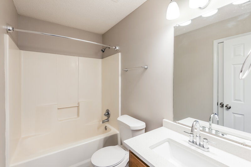 1,985/Mo, 503 Bentley Way McDonough, GA 30253 Bathroom View