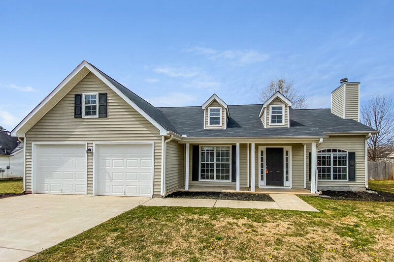 1,900/Mo, 192 River View Ct Hampton, GA 30228 External View