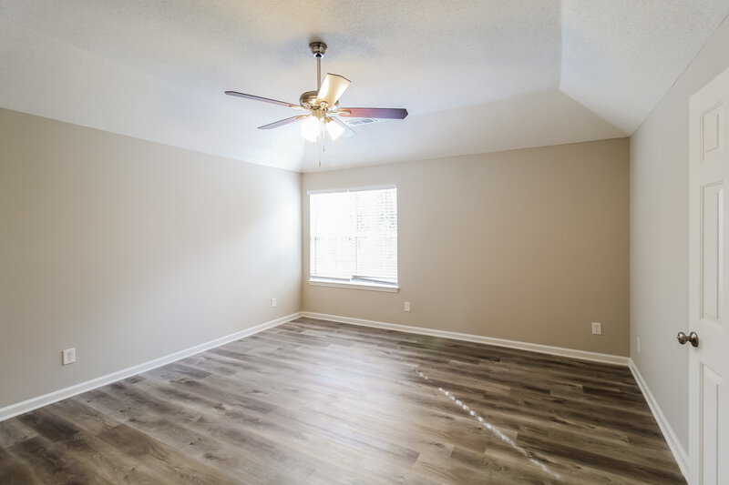 1,935/Mo, 4341 Ward Bluff Ct Ellenwood, GA 30294 Main Bedroom View