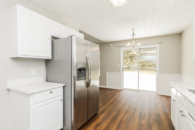 1,775/Mo, 1716 Graystone Dr Hampton, GA 30228 Kitchen View 2