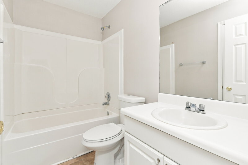 2,115/Mo, 149 Mill Pointe Ct Dallas, GA 30157 Bathroom View