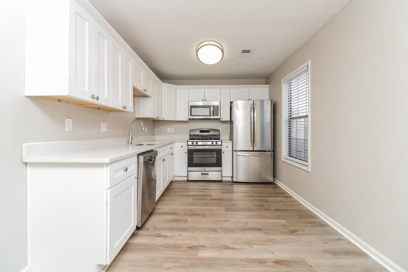 2,250/Mo, 4141 Cripple Creek Way NW Kennesaw, GA 30144 Kitchen View 3