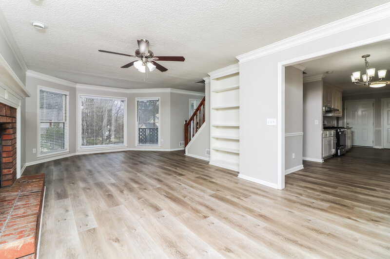 2,490/Mo, 2151 Shillings Chase Dr Kennesaw, GA 30152 Living Room View 4