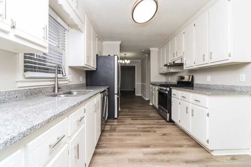 2,490/Mo, 2151 Shillings Chase Dr Kennesaw, GA 30152 Kitchen View