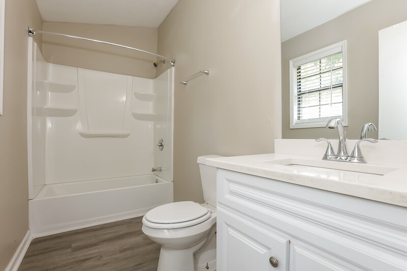 1,895/Mo, 1230 Howard Way Lawrenceville, GA 30043 Main Bathroom View