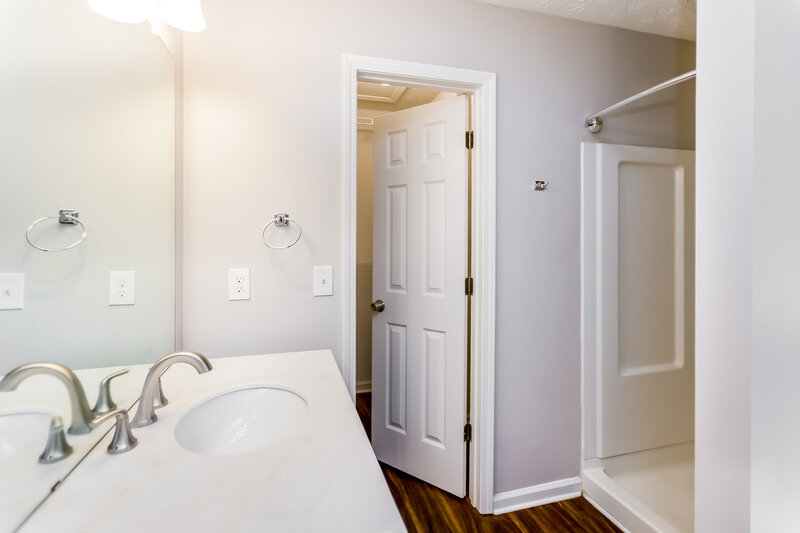 2,155/Mo, 3703 Crescent Hill Ln Acworth, GA 30101 Bathroom View