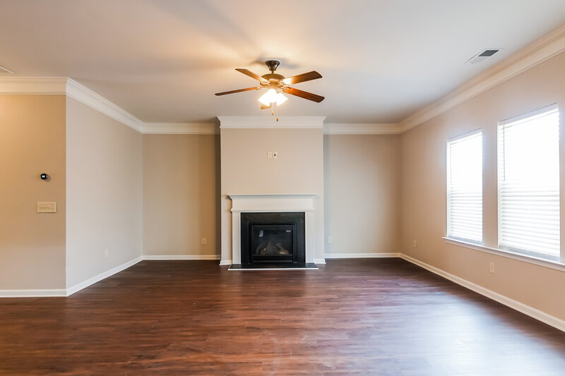2,430/Mo, 376 Ivy Chase Loop Dallas, GA 30157 Living Room View 2