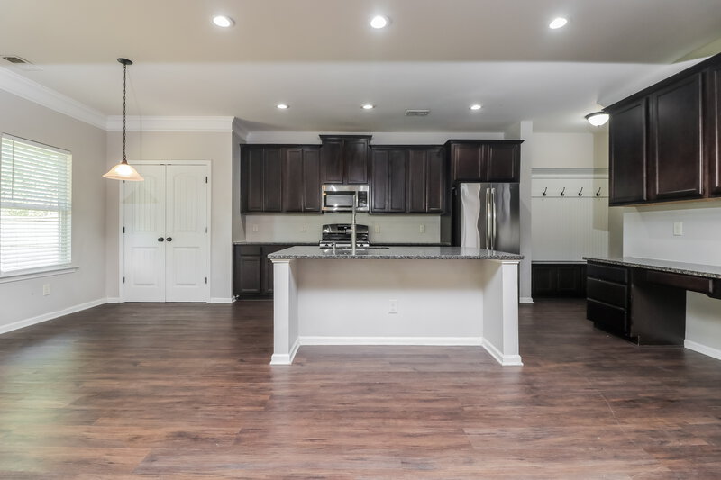 2,645/Mo, 376 Ivy Chase Loop Dallas, GA 30157 Kitchen View