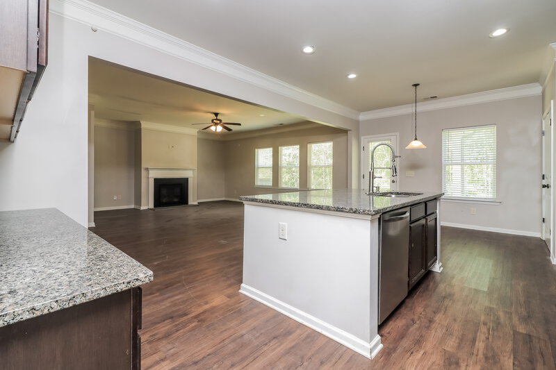 2,645/Mo, 376 Ivy Chase Loop Dallas, GA 30157 Kitchen View 2