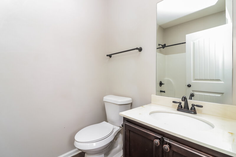 2,645/Mo, 376 Ivy Chase Loop Dallas, GA 30157 Bathroom View