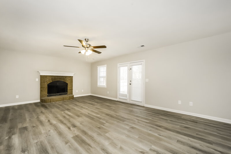 2,340/Mo, 2106 Winsburg Dr Kennesaw, GA 30144 Living Room View