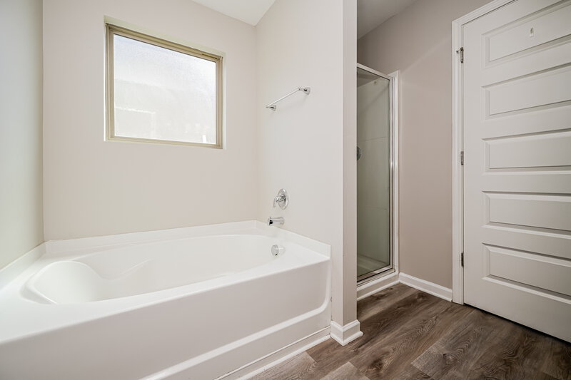 2,385/Mo, 1156 Werre Way Locust Grove, GA 30248 Main Bathroom View 2