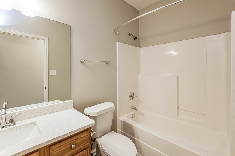 3,230/Mo, 675 Togwatee Pass Hampton, GA 30228 Bathroom View