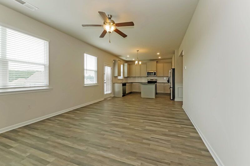 1,875/Mo, 7524 Congregation St Fairburn, GA 30291 Living Room View 4