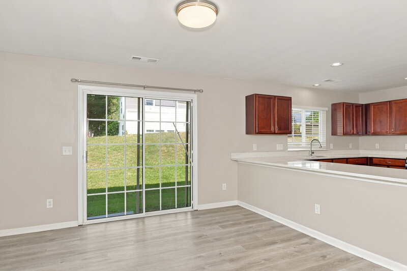 2,370/Mo, 312 Leaflet Ives Trail Lawrenceville, GA 30045 Dining Room View
