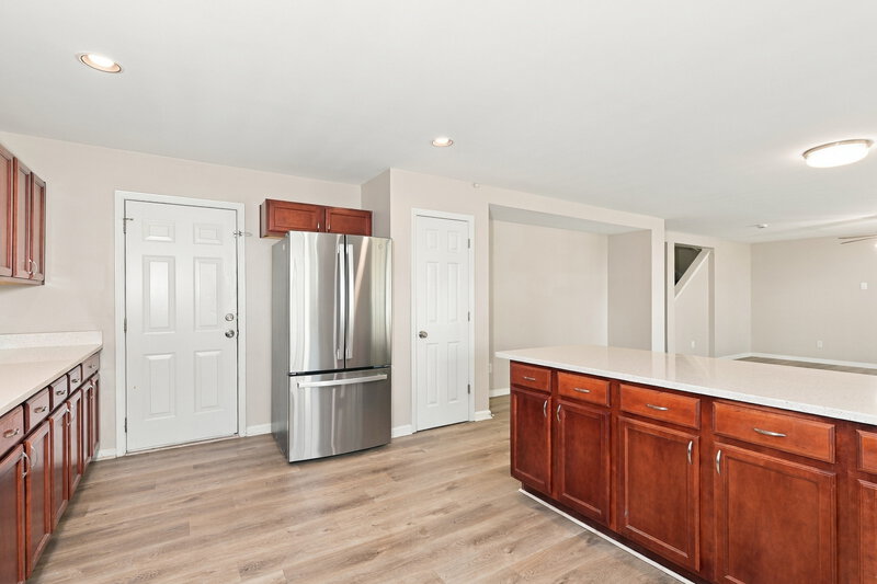 2,370/Mo, 312 Leaflet Ives Trail Lawrenceville, GA 30045 Kitchen View 2