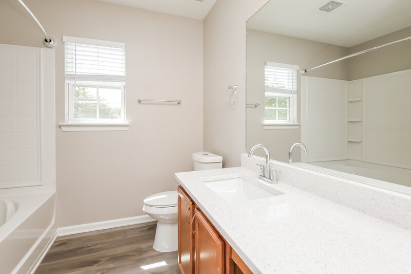 2,395/Mo, 312 Leaflet Ives Trail Lawrenceville, GA 30045 Bathroom View
