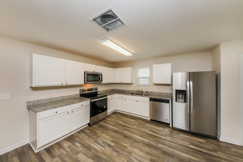 1,770/Mo, 397 Jada Ln Villa Rica, GA 30180 Kitchen View