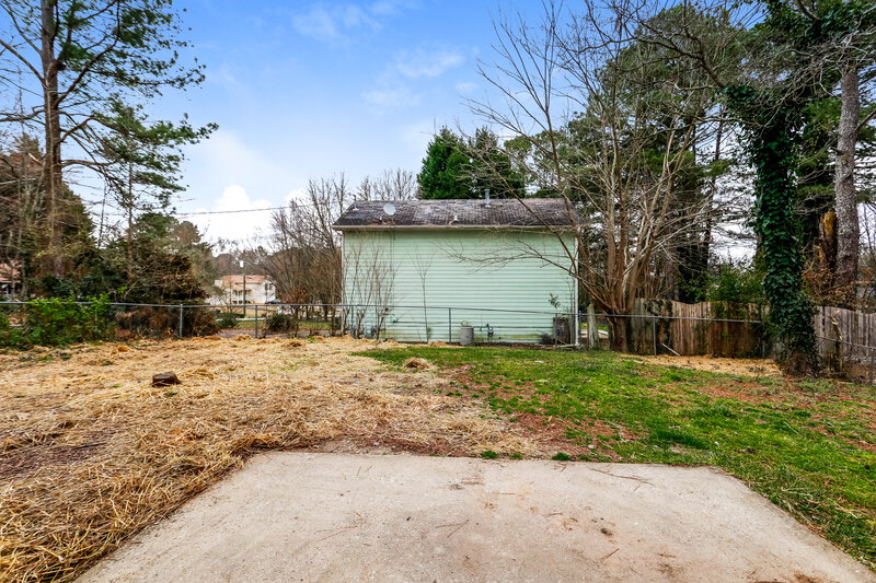 2,040/Mo, 460 Bay Lake Pass Lawrenceville, GA 30046 Patio View